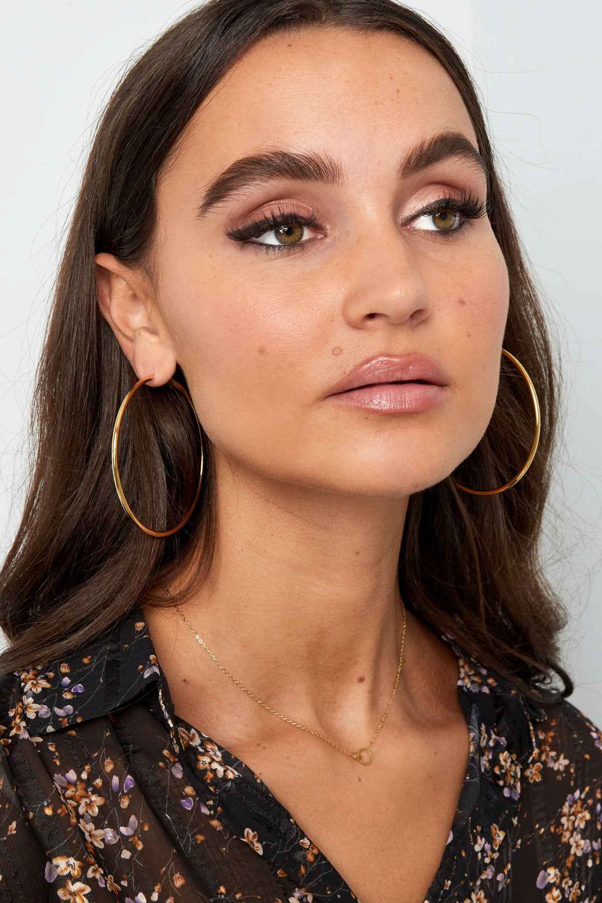 Boucles d'Oreilles Cerceaux Irréguliers Plaqué Or 14 Carats - Design Unique & Éclat Femme