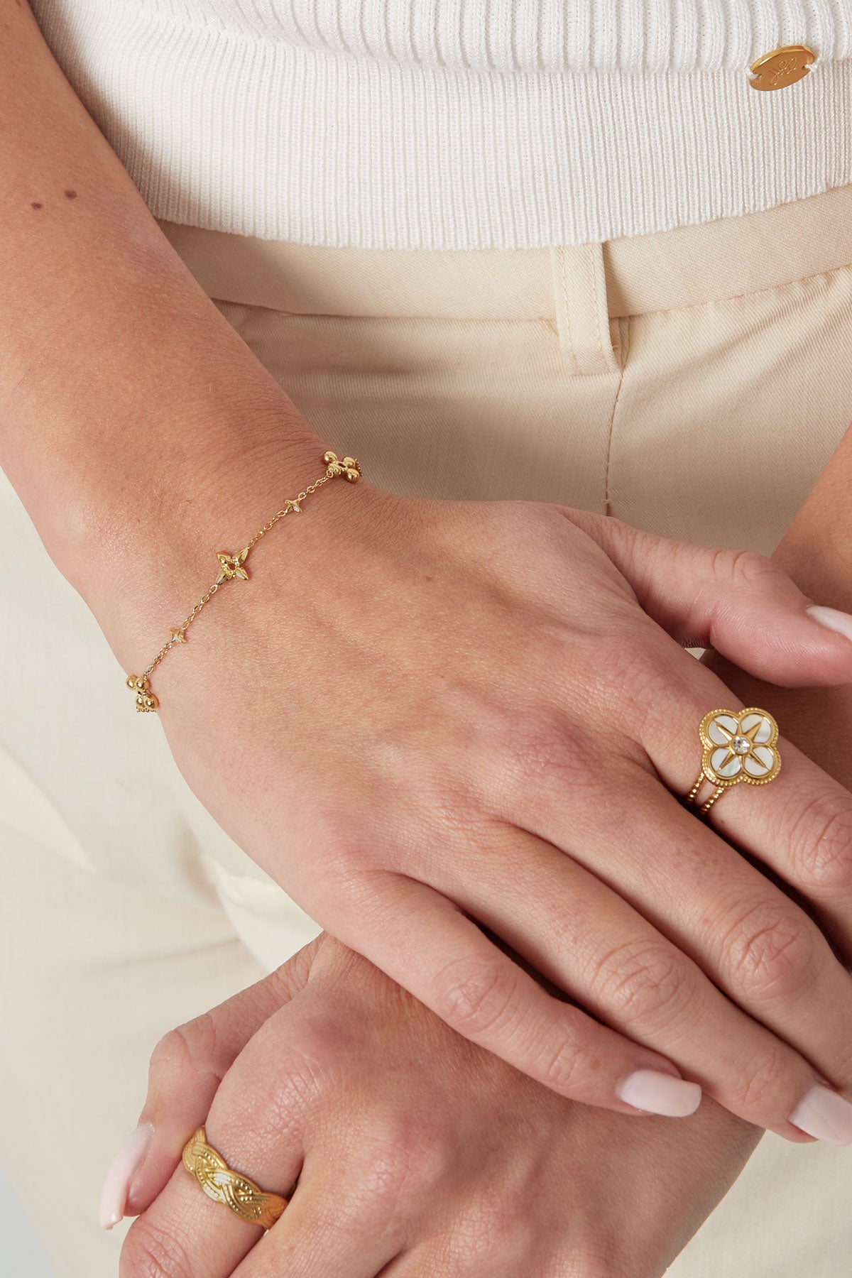 bracelet de fête fleurie