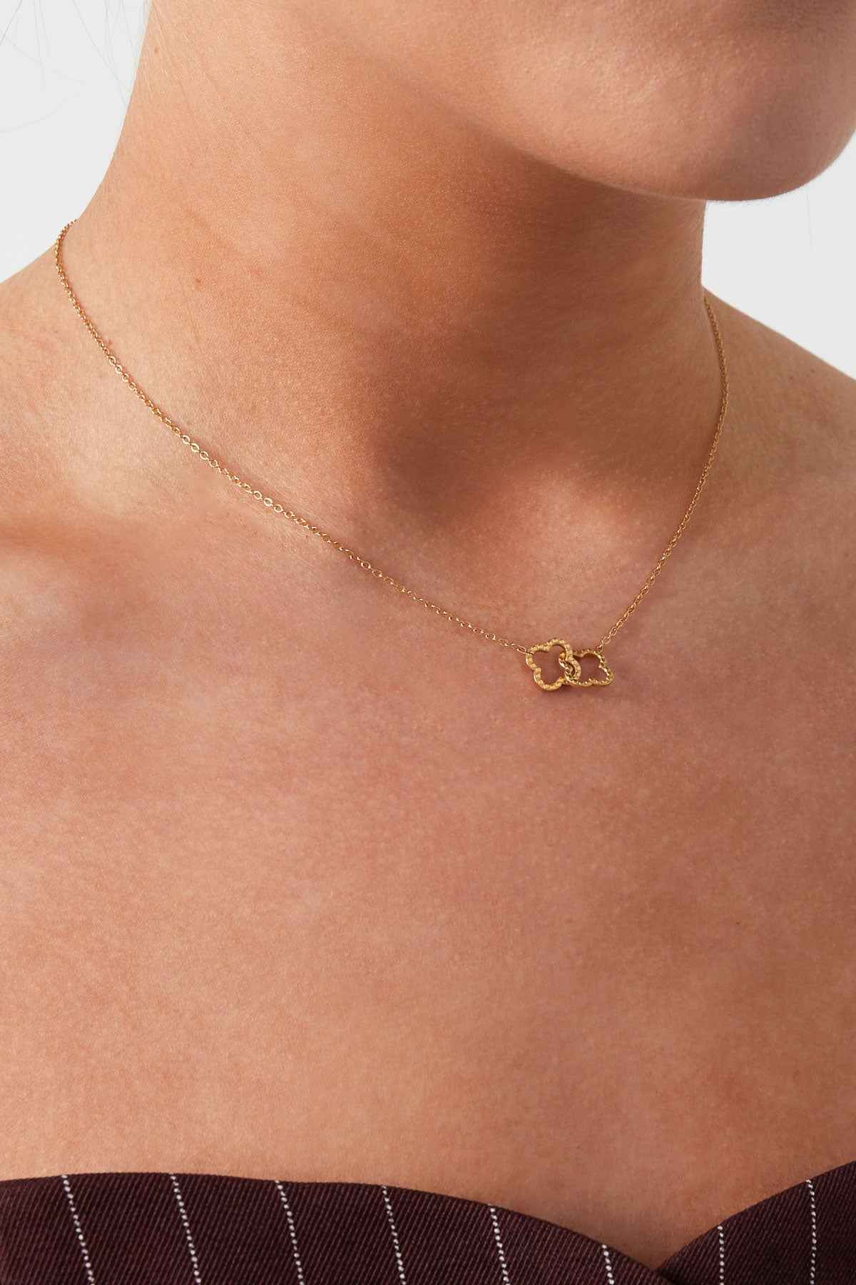 Collier Porte-Bonheur Trèfle Acier Inoxydable - Symbole Chance & Style Quotidien Femme