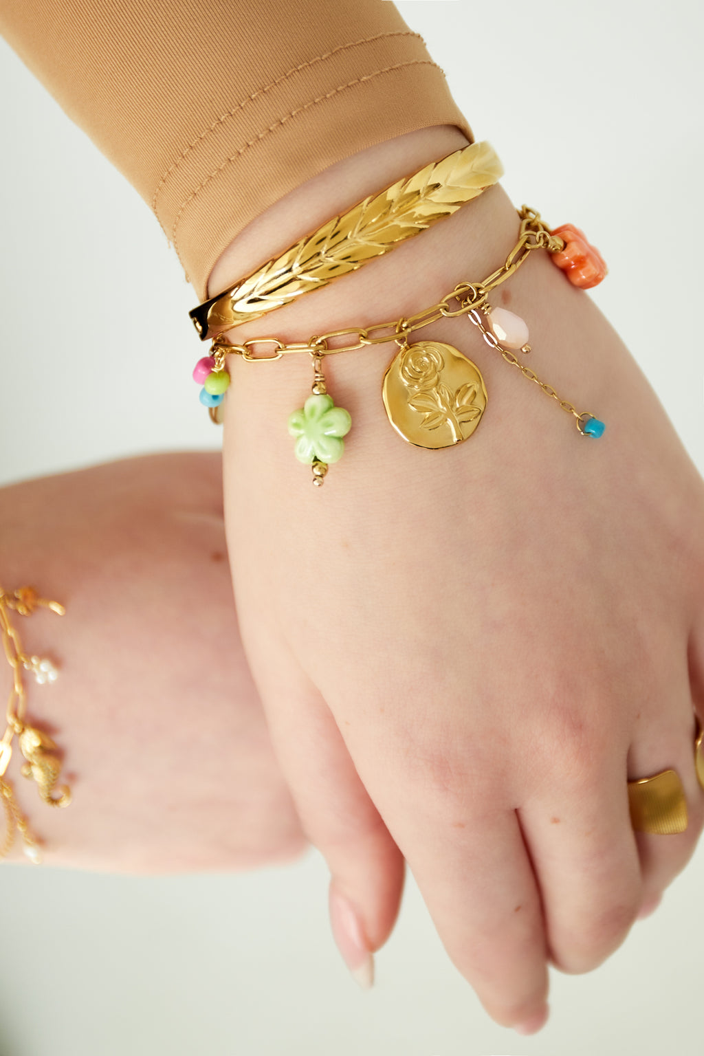 bracelet en relief subtil
