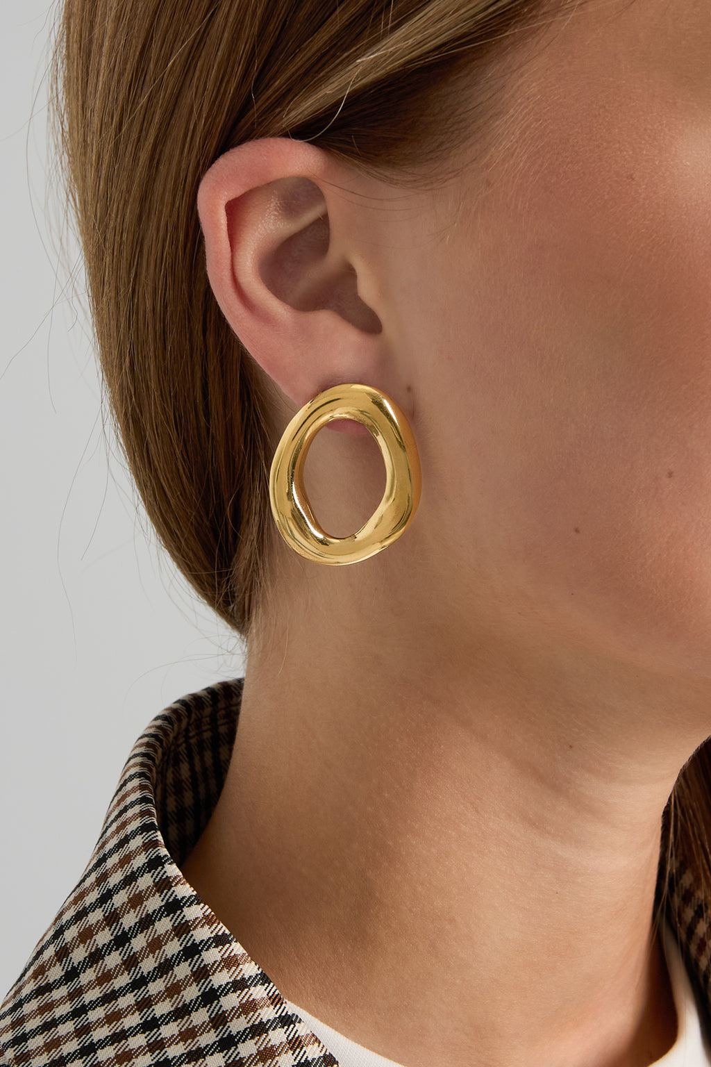 Boucles d'oreilles ovales à la forme organique