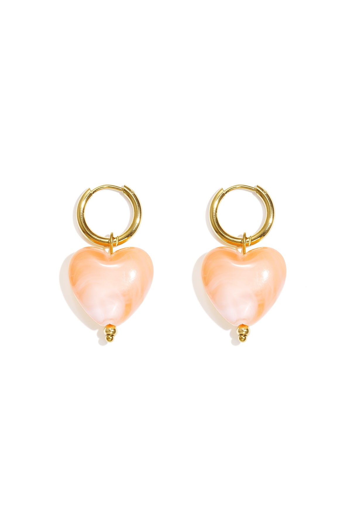 Boucles d'oreilles avec des perles en forme de cœur