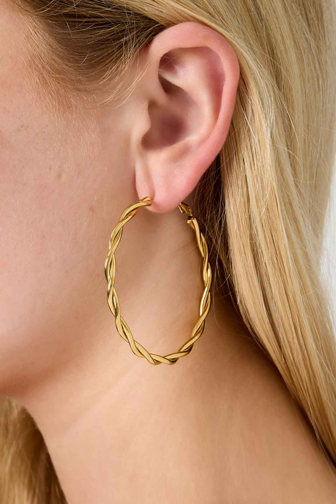 Boucles d'oreilles créoles torsadées