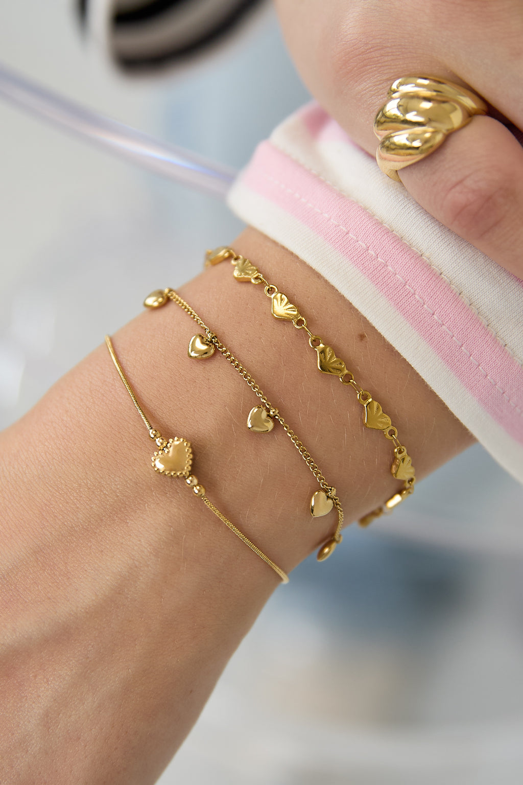 Bracelet avec cœur décoré