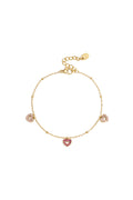 Bracelet orné de pierres roses en forme de cœur