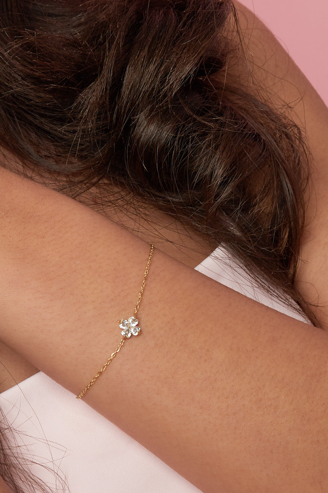 Bracelet orné d'un trèfle