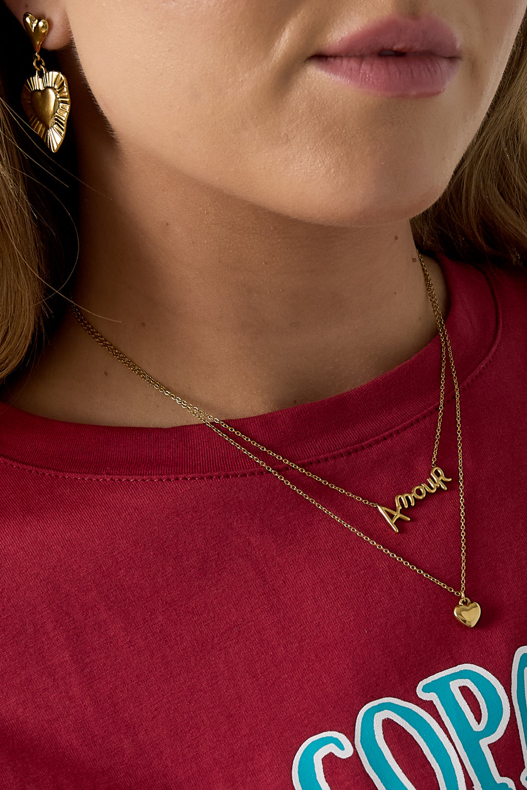 Collier à plusieurs rangs avec cœur