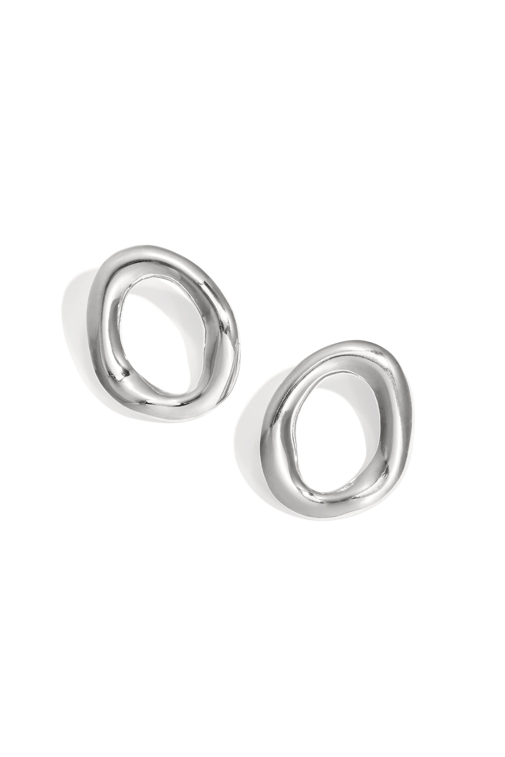 Boucles d'oreilles ovales à la forme organique