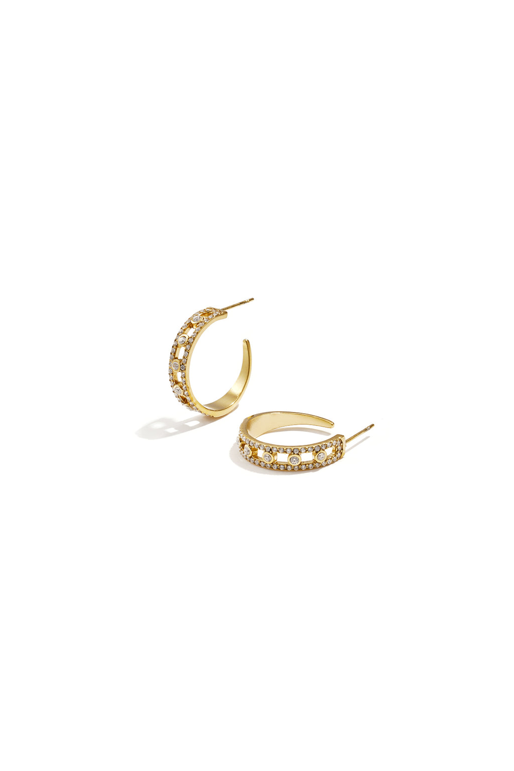 Boucles d'oreilles créoles ouvertes luxueuses 