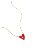 Collier avec cœur rouge suspendu