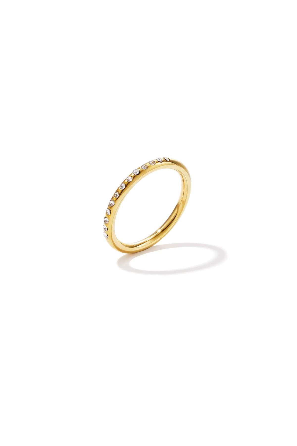 Bague minimaliste ornée de pierres