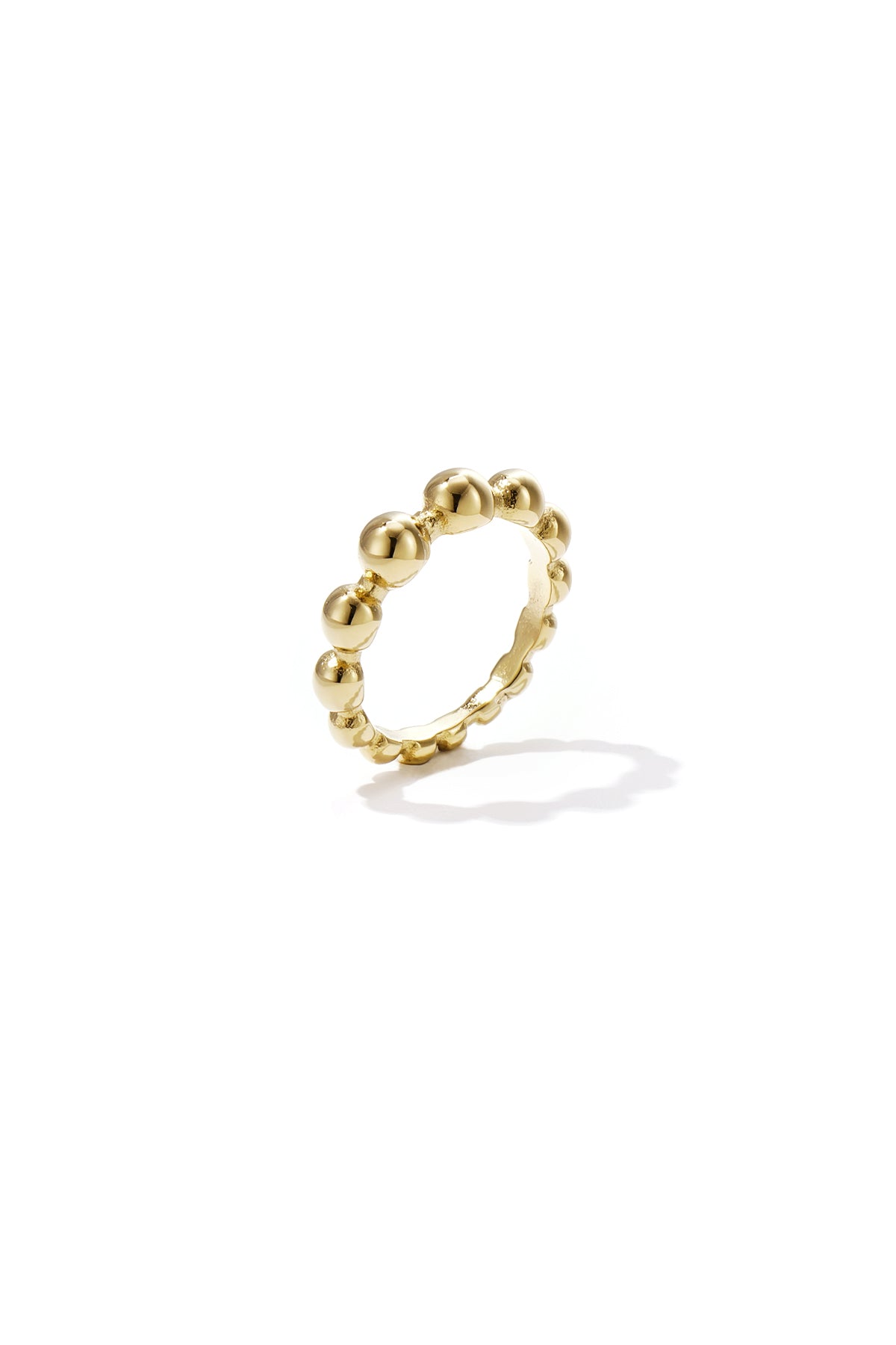 Bague imposante ornée de perles