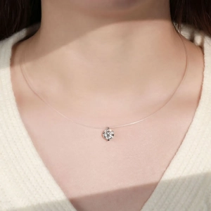 Collier en argent sterling 925 et moissanite 1 carat