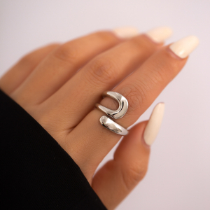 Bague  en métal avec ouverture