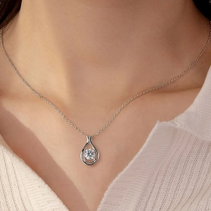 Collier pendentif en argent S925 et moissanite de 2 carats